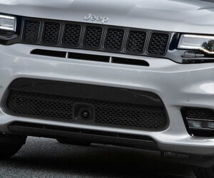 Mopar SRT8 Front Bumper Package for 2017-2021 Grand Cherokee WK2