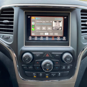 Infotainment 7" UAG Radio with Apple Carplay & Android Auto for 2014-2017 Grand Cherokee WK2
